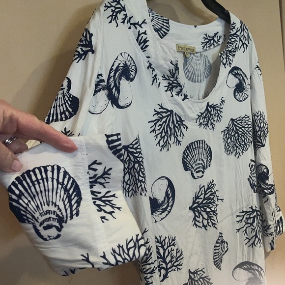 PineApples tunic styled ocean vibe top size medium - Picture 3 of 8